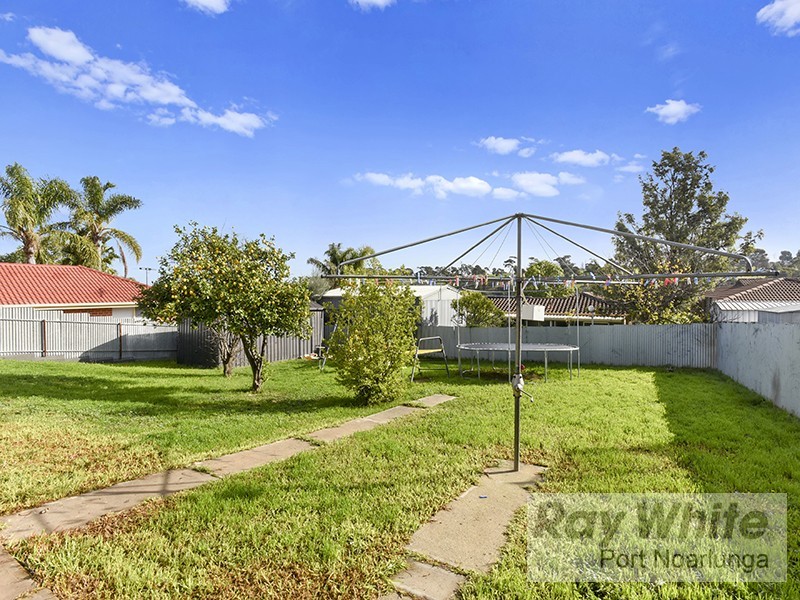 11 Denby Close, Christie Downs SA 5164