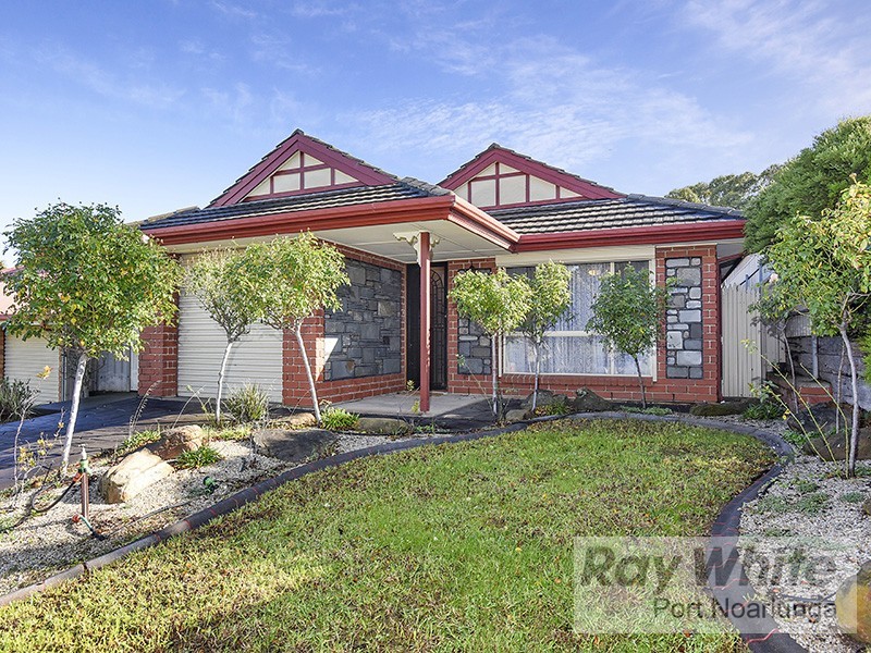 5 Hornpipe Glen, Seaford Rise SA 5169