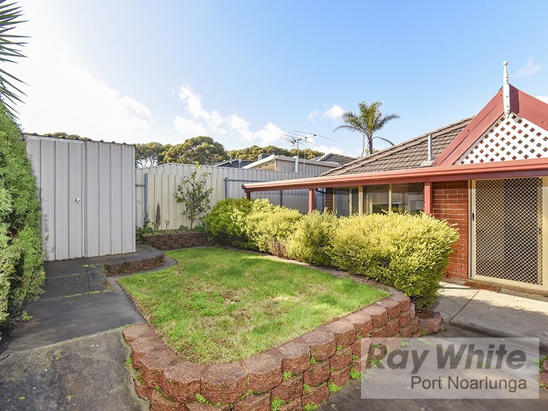 5 Hornpipe Glen, Seaford Rise SA 5169