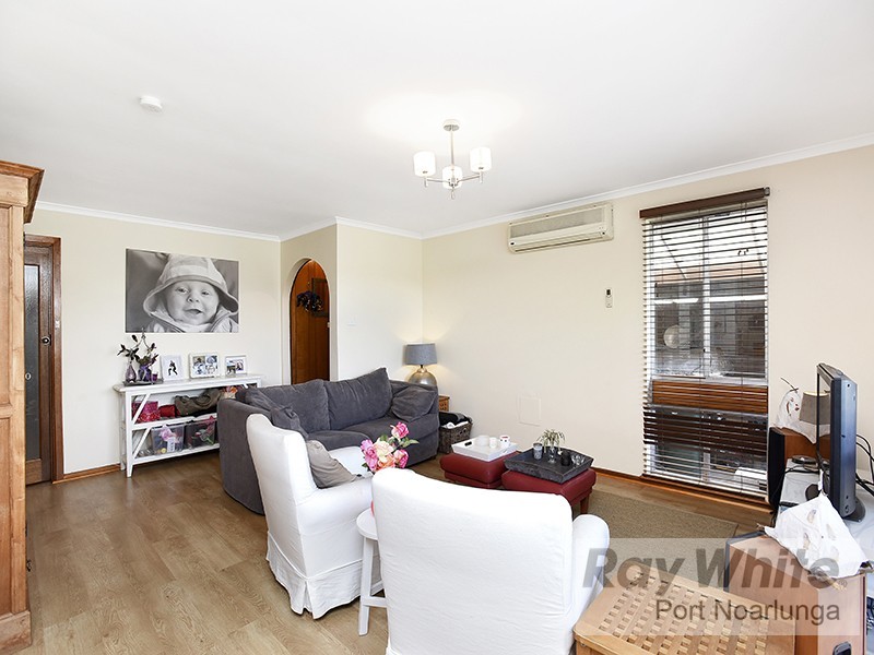 43 Helmsman Terrace, Seaford SA 5169