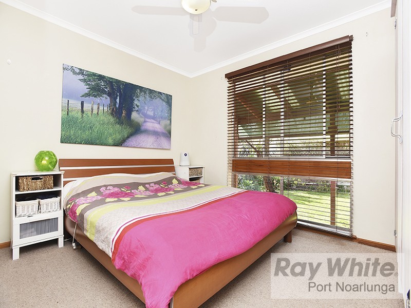 43 Helmsman Terrace, Seaford SA 5169