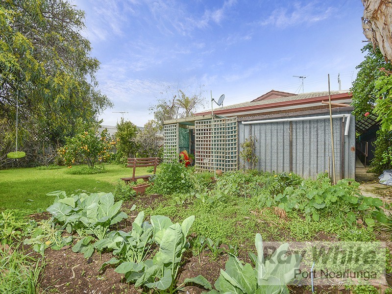 43 Helmsman Terrace, Seaford SA 5169