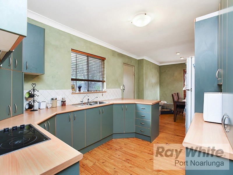 8 Botanic Grove, Hackham SA 5163