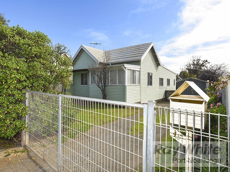 45 Anderson Avenue, Port Noarlunga SA 5167