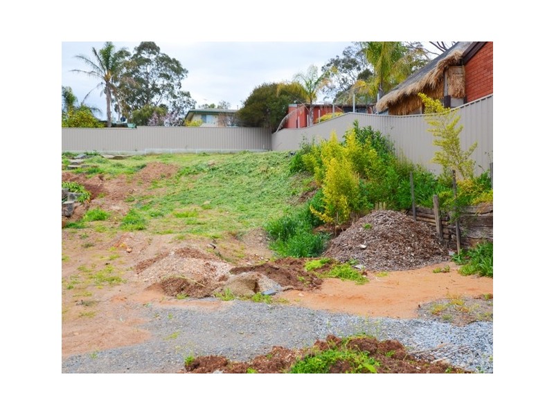 10A Martin Road, Morphett Vale SA 5162