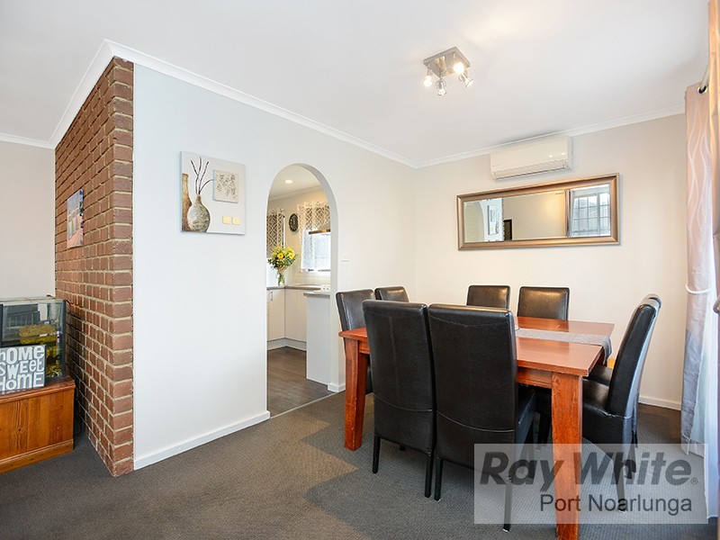 19 Leane Street, Huntfield Heights SA 5163