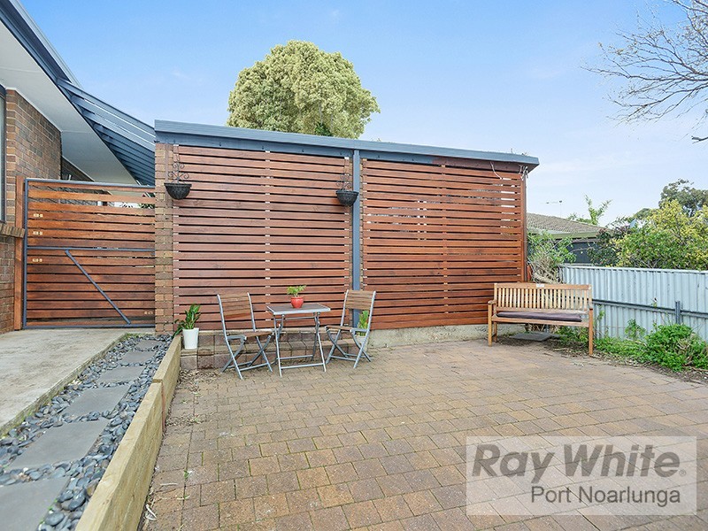 19 Leane Street, Huntfield Heights SA 5163