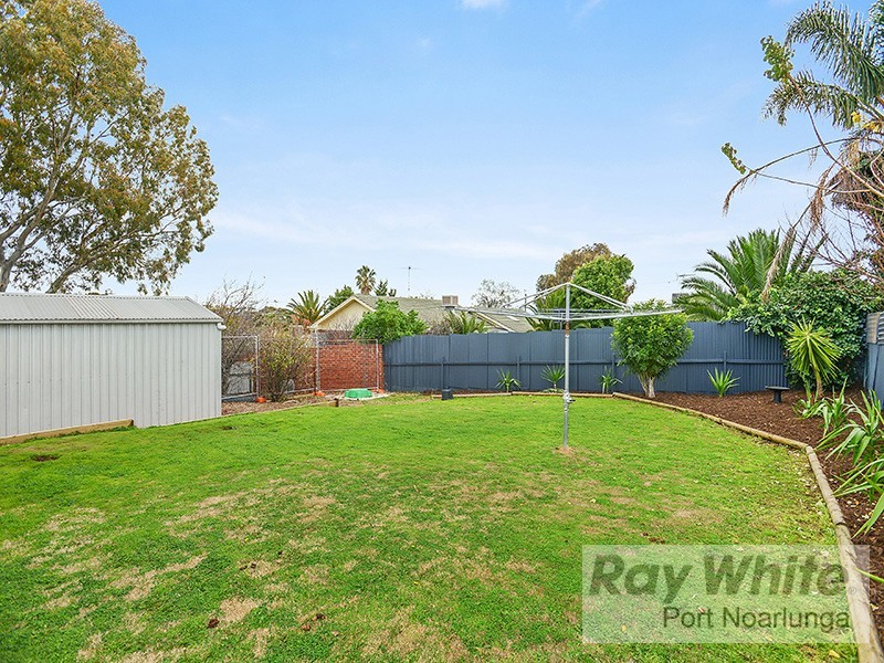19 Leane Street, Huntfield Heights SA 5163