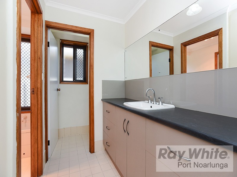 6 Valiant Road, Port Willunga SA 5173