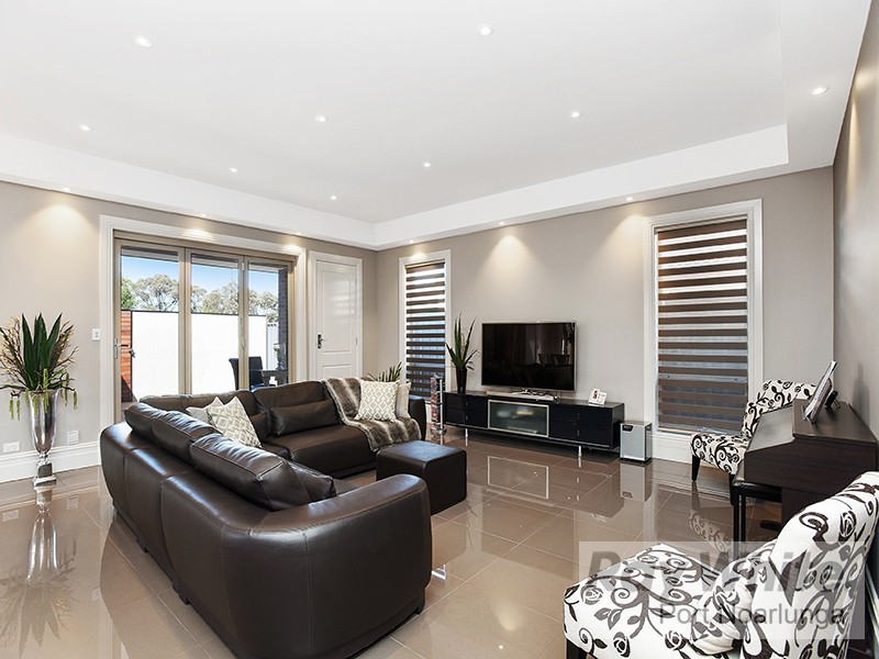 12 Acacia Grove, Flagstaff Hill SA 5159