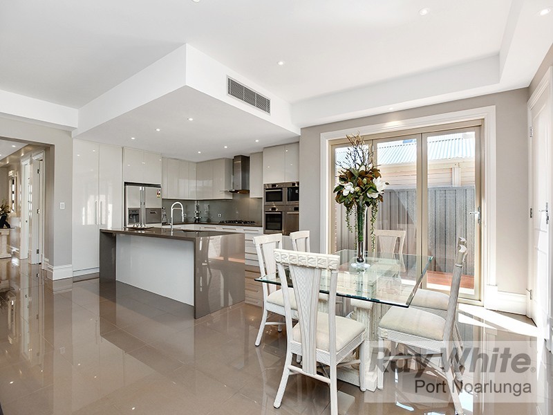 12 Acacia Grove, Flagstaff Hill SA 5159