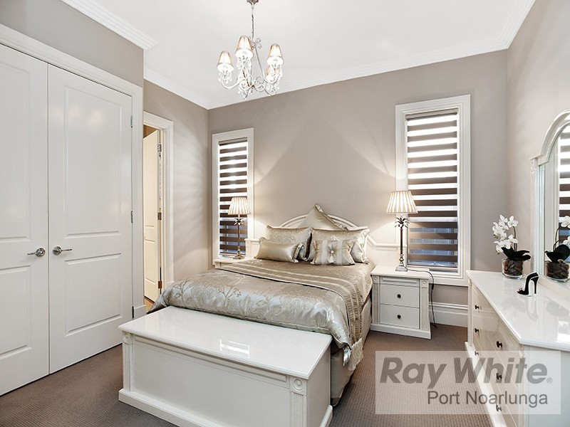 12 Acacia Grove, Flagstaff Hill SA 5159