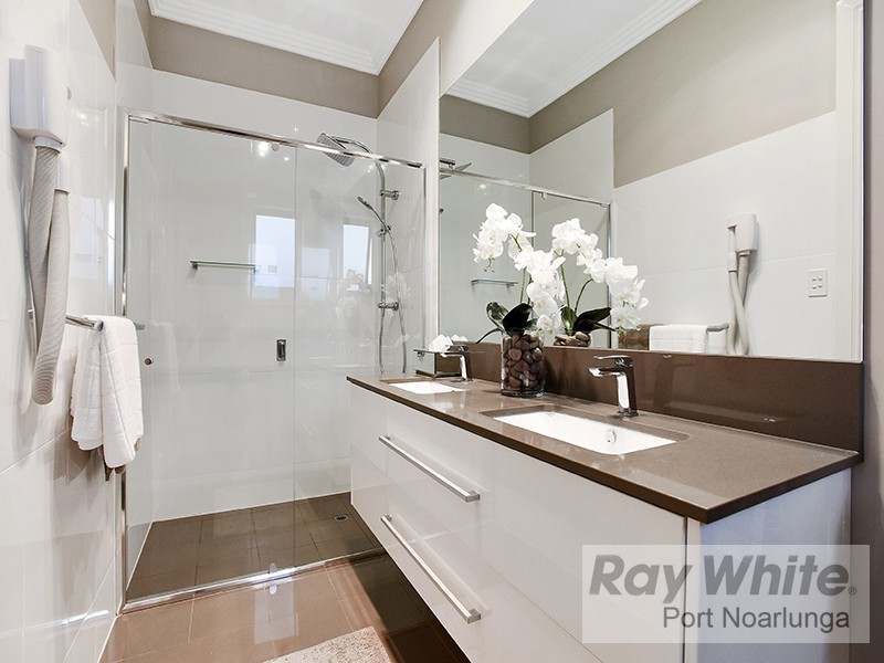 12 Acacia Grove, Flagstaff Hill SA 5159