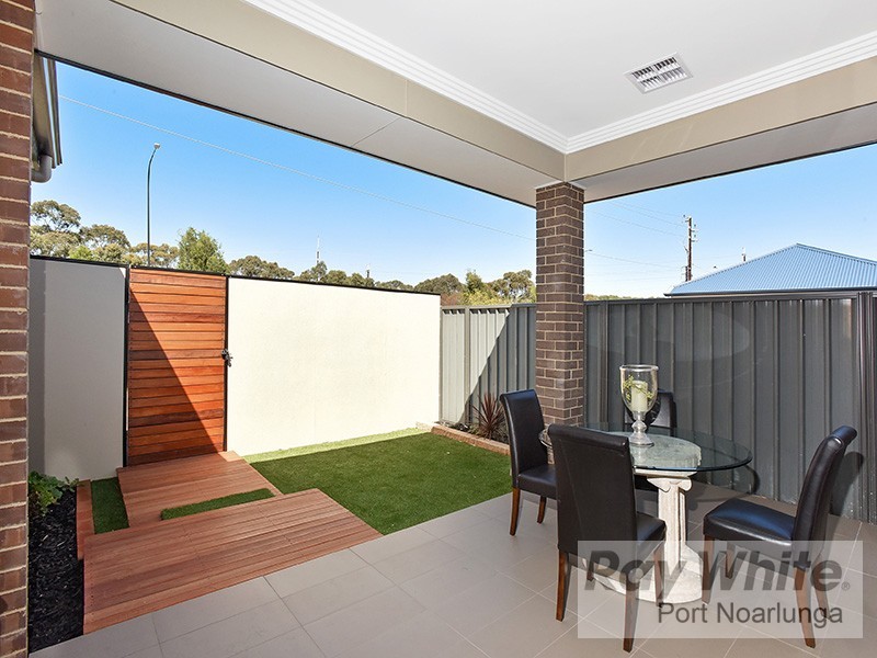 12 Acacia Grove, Flagstaff Hill SA 5159