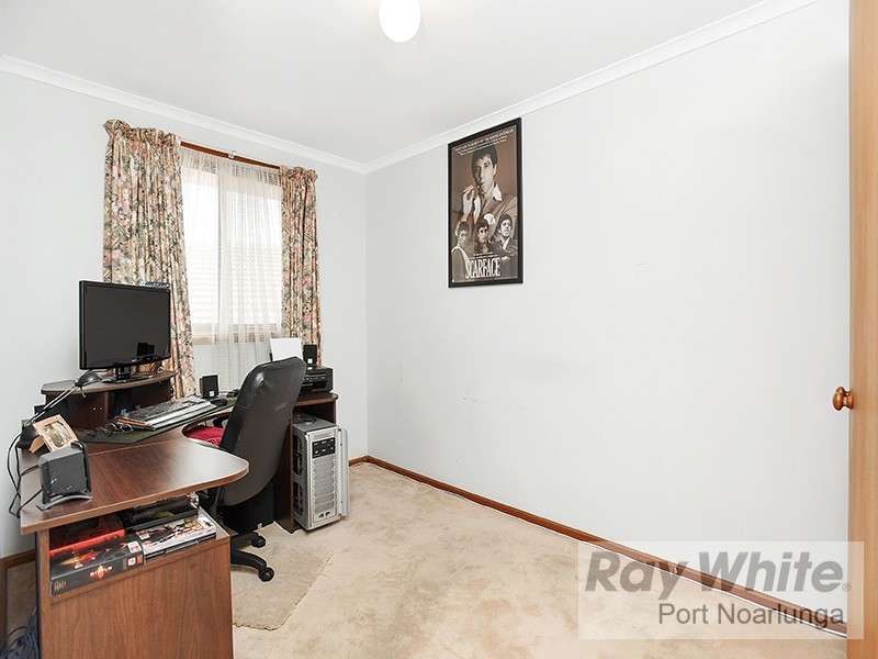 3 Clarke Crescent, Huntfield Heights SA 5163