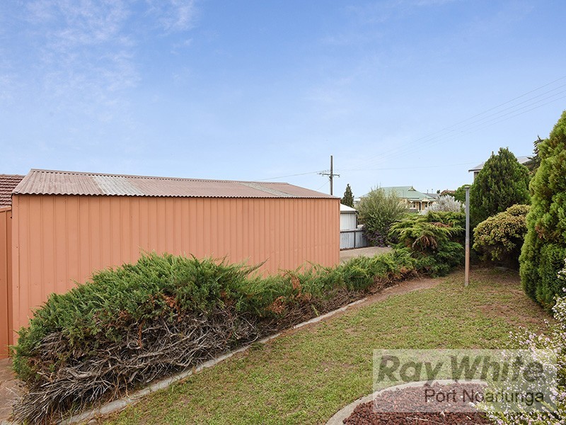 3 Clarke Crescent, Huntfield Heights SA 5163