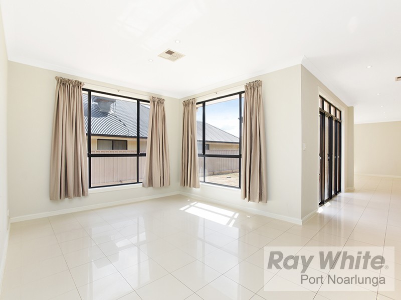 13 Milford Avenue, Sellicks Beach SA 5174