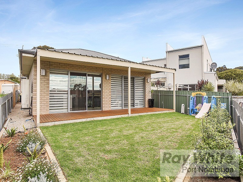 29A Oak Avenue, Clovelly Park SA 5042