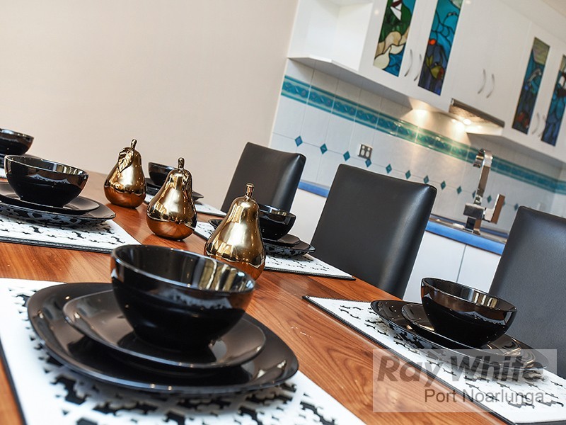 6 Seafarer Court, Seaford Rise SA 5169