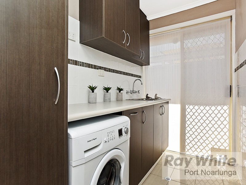 6 Seafarer Court, Seaford Rise SA 5169