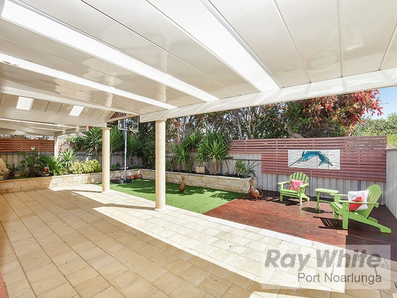 6 Seafarer Court, Seaford Rise SA 5169