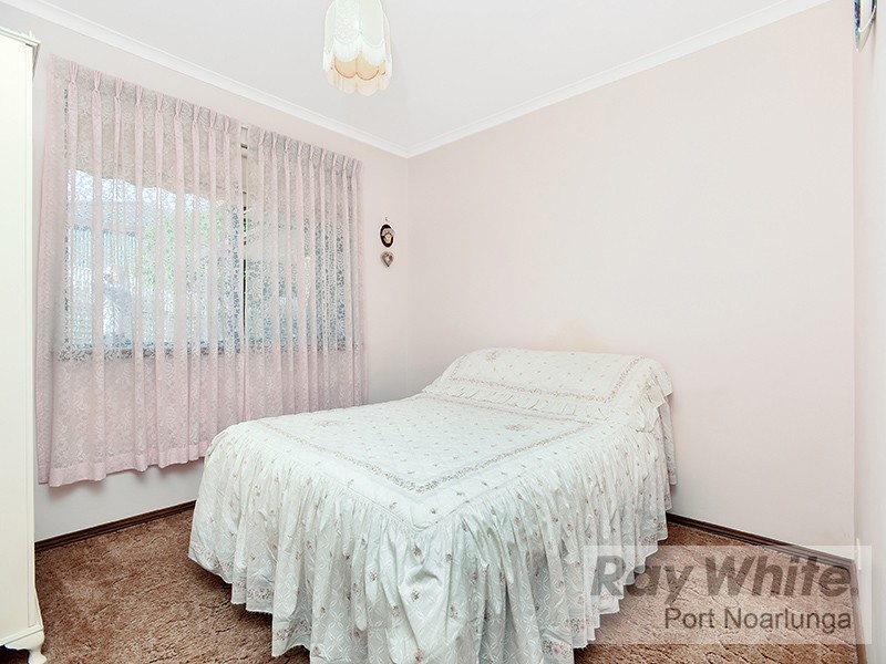 24 Banket Street, Huntfield Heights SA 5163