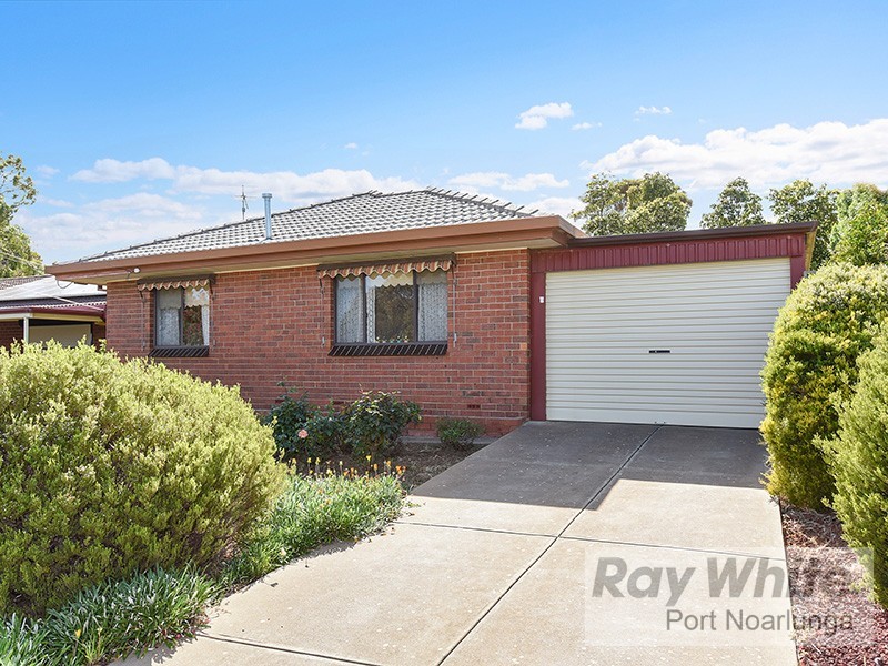 24 Banket Street, Huntfield Heights SA 5163