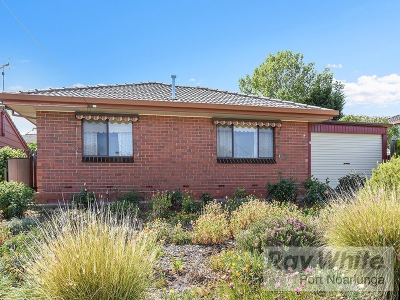 24 Banket Street, Huntfield Heights SA 5163