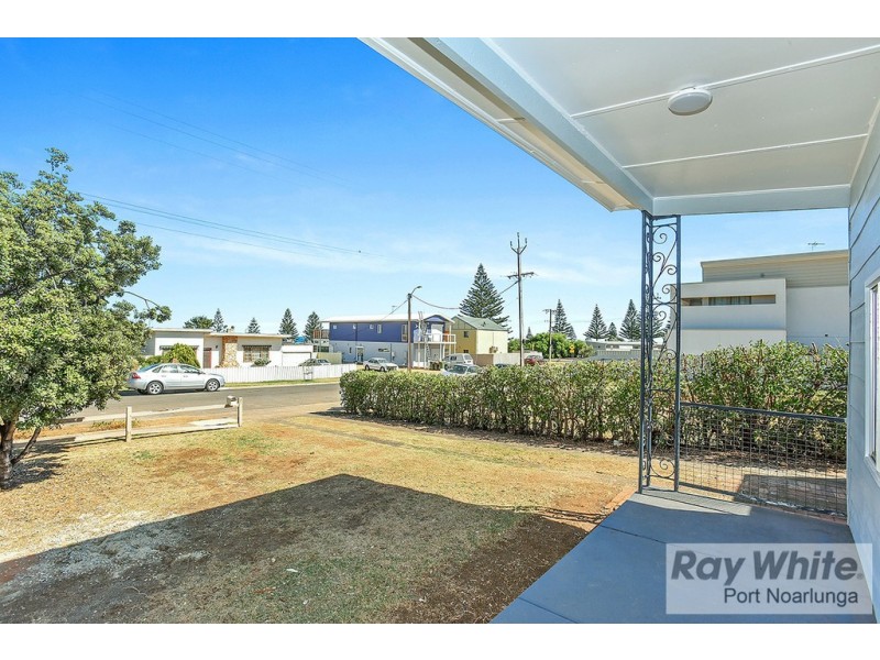 30 Grundy Terrace, Christies Beach SA 5165