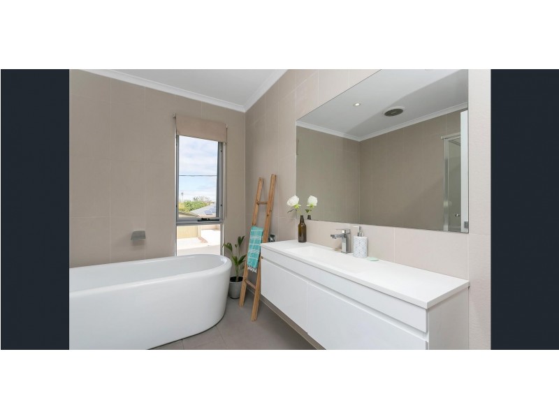 9 Trafalgar Street, Port Noarlunga South SA 5167