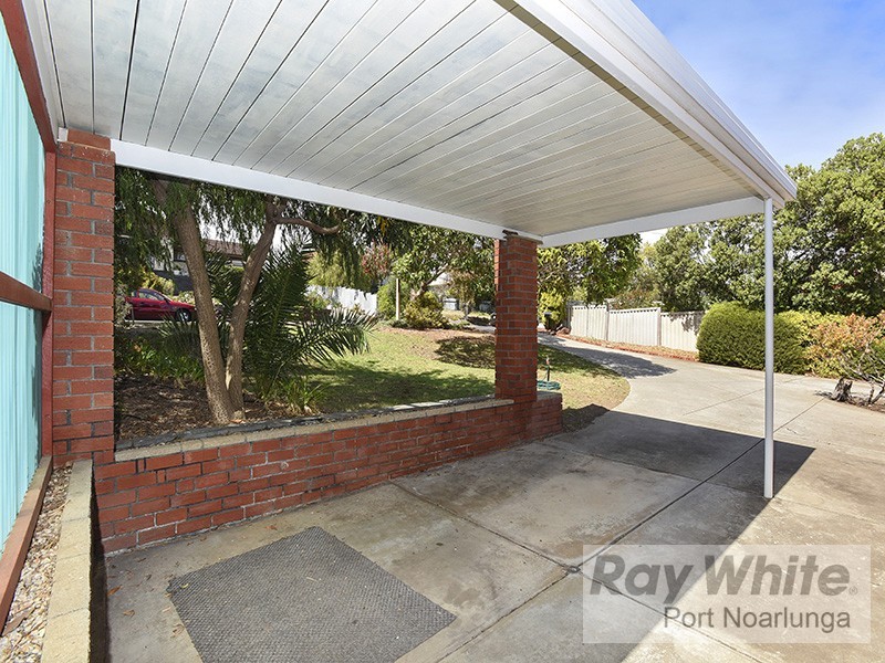17 Castine Street, Port Noarlunga SA 5167