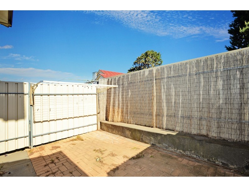 Unit 2 – 3 Brixton Street, Christies Beach SA 5165