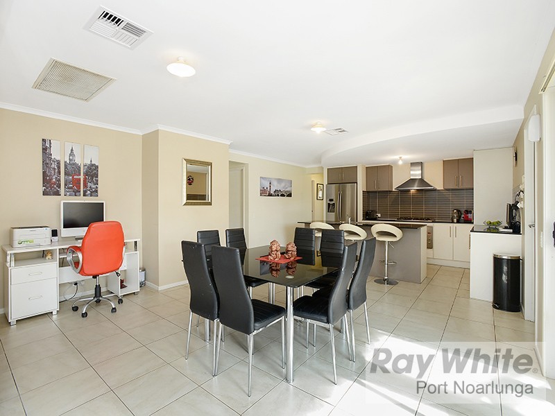 22 Arkle Place, Woodcroft SA 5162