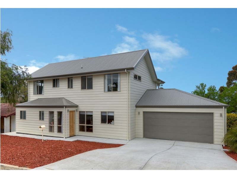 18 George Avenue, Hackham SA 5163
