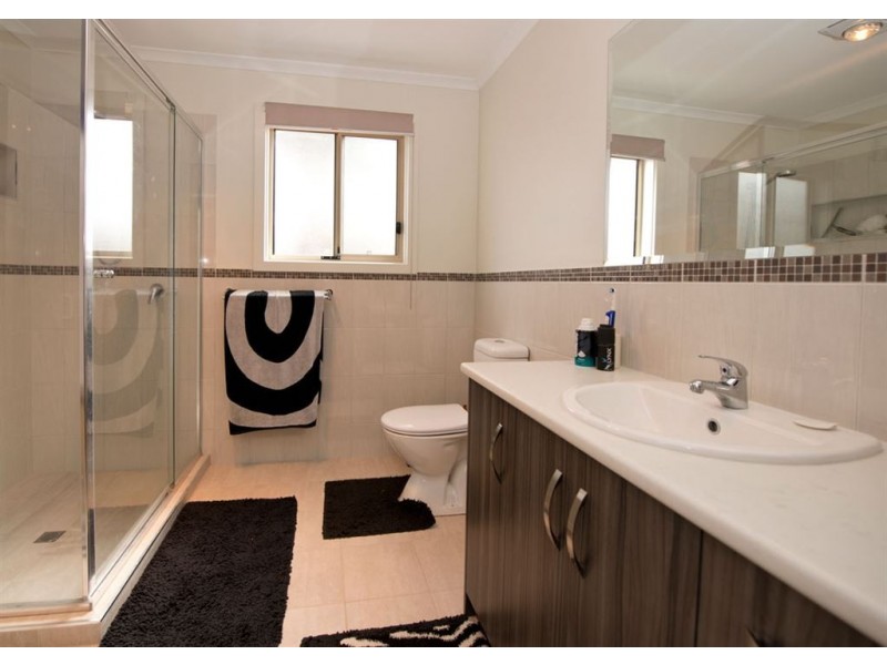 18 George Avenue, Hackham SA 5163