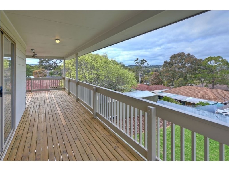18 George Avenue, Hackham SA 5163