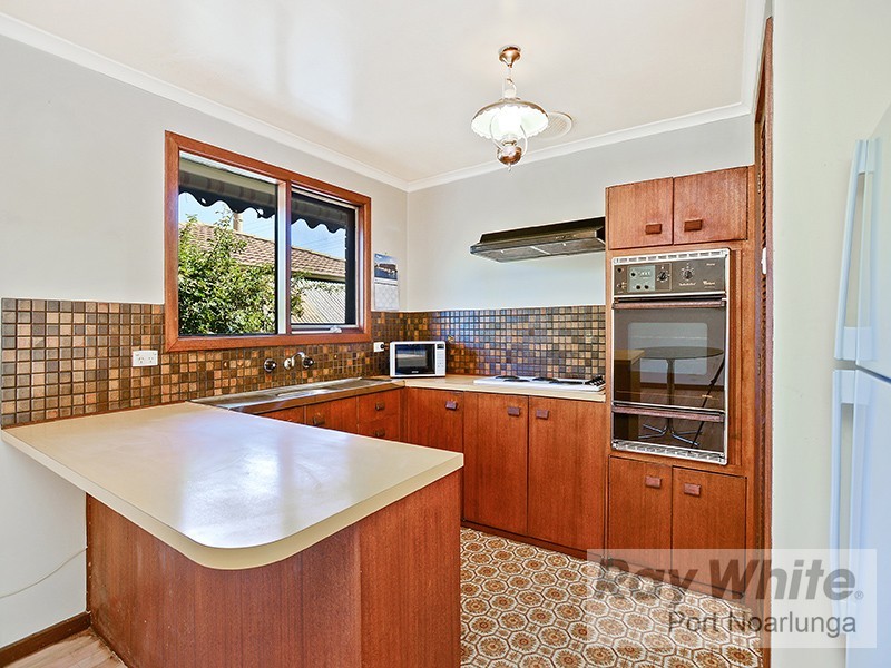 28 Fremantle Road, Port Noarlunga South SA 5167