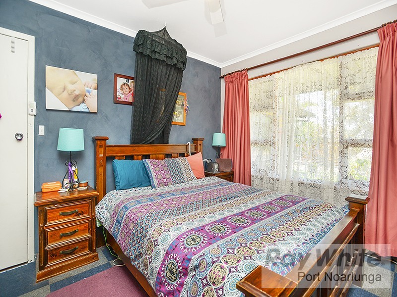 28 McKay Avenue, Christies Beach SA 5165