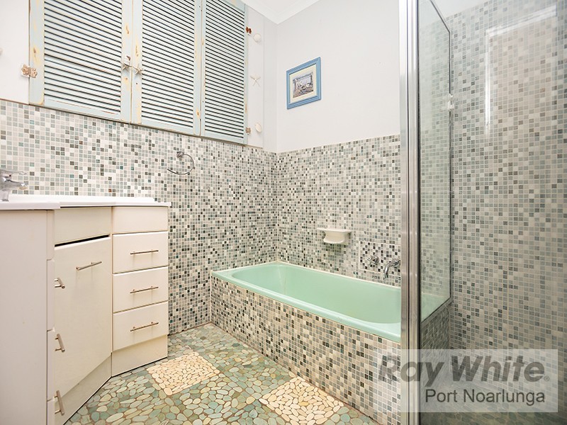 28 McKay Avenue, Christies Beach SA 5165