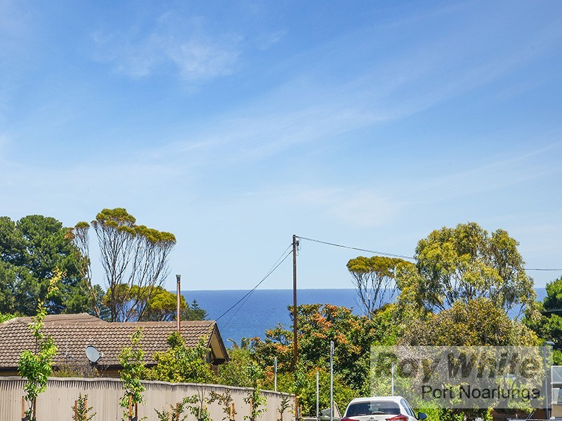 28 McKay Avenue, Christies Beach SA 5165