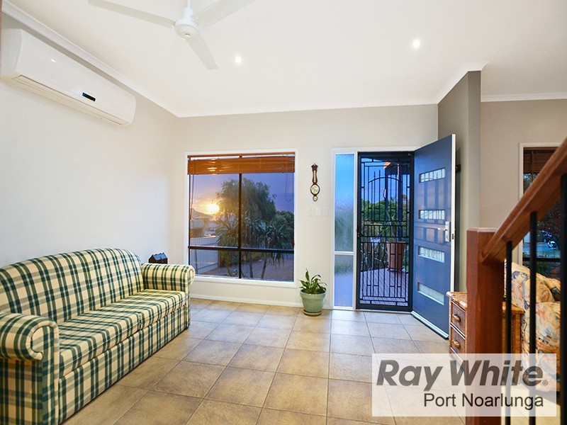37 Second Avenue, Moana SA 5169