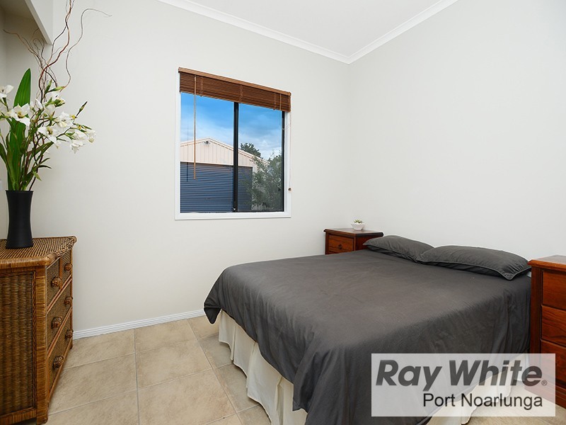 37 Second Avenue, Moana SA 5169
