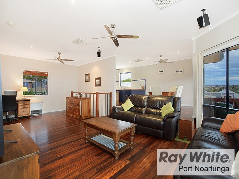 37 Second Avenue, Moana SA 5169