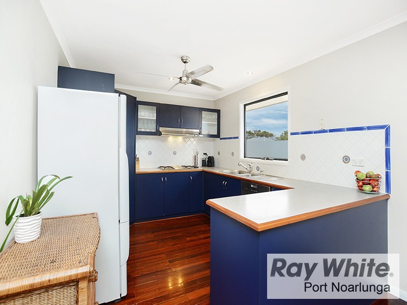 37 Second Avenue, Moana SA 5169