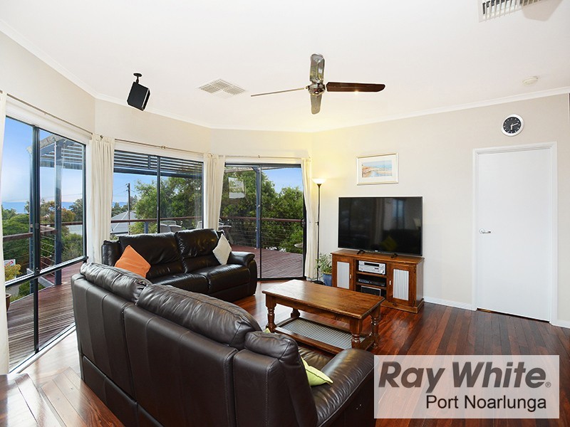 37 Second Avenue, Moana SA 5169