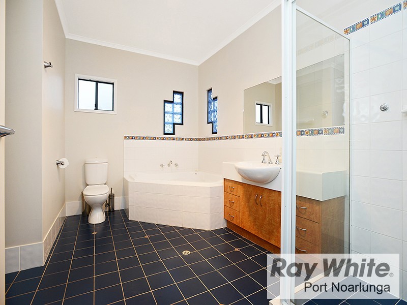37 Second Avenue, Moana SA 5169