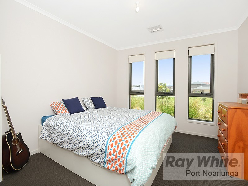 11 Manly Court, Seaford Rise SA 5169