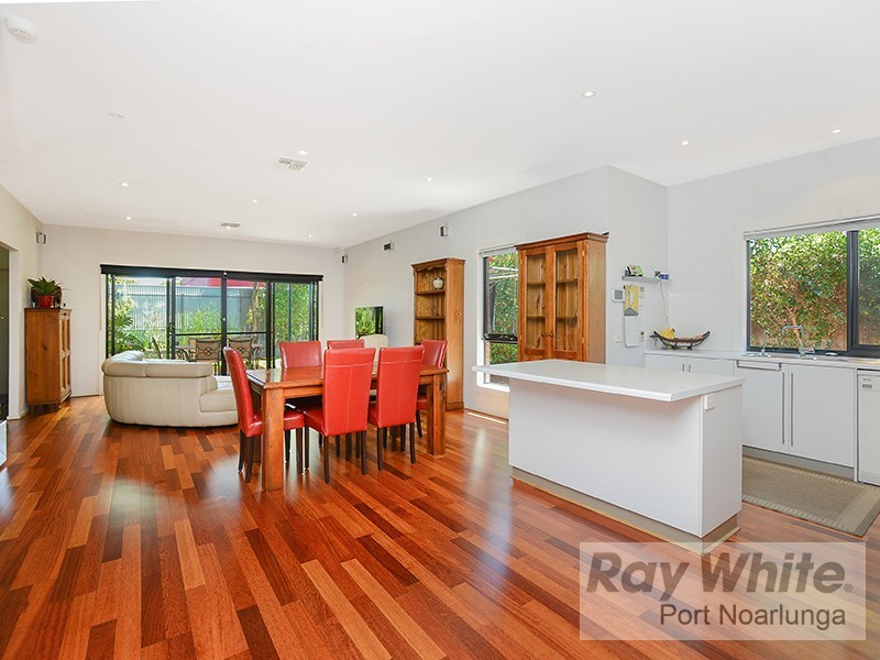 1A Park Street, Glandore SA 5037