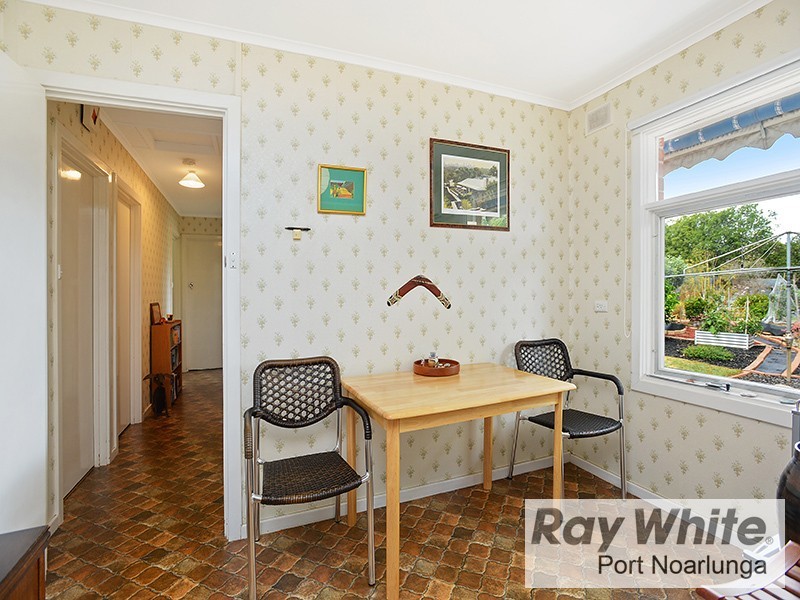 40 McKinna Road, Christie Downs SA 5164