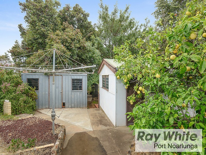 10 Maturin Avenue, Christies Beach SA 5165